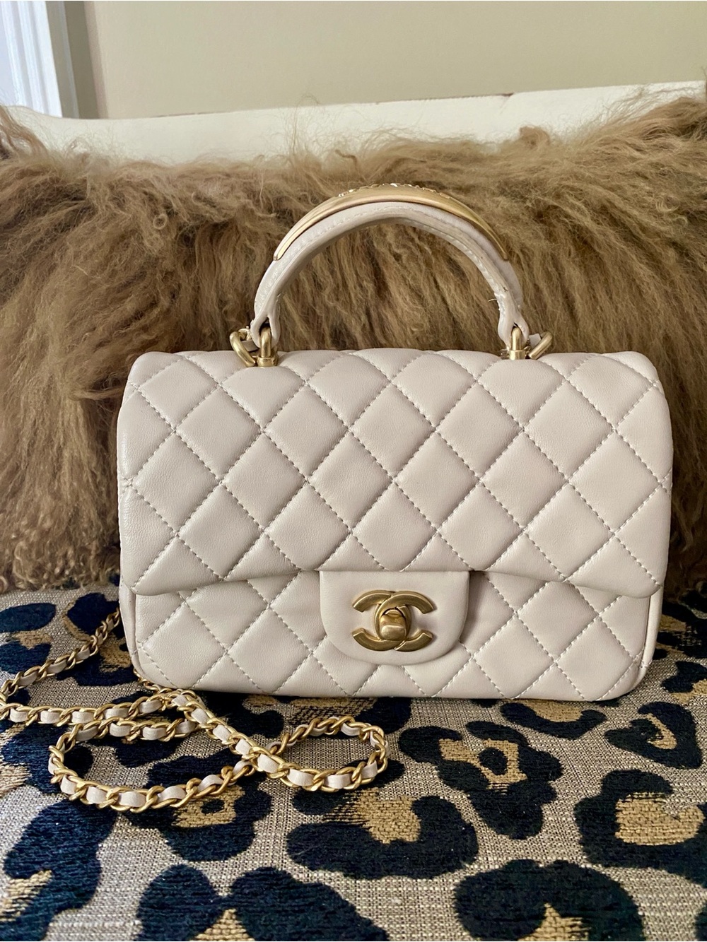 Gorgeous mirror quality C c quilted mini bag